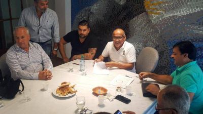Panaderos firm� paritarias en 12% por seis meses