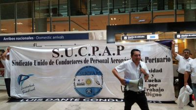 El SUCPAP realiza jornada de lucha por despidos y falta de pago de salarios en Inter-Car