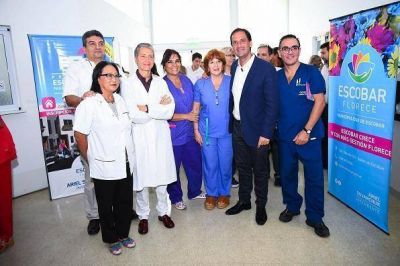 Sujarchuk entreg� un subsidio de un mill�n de pesos al Hospital Erill