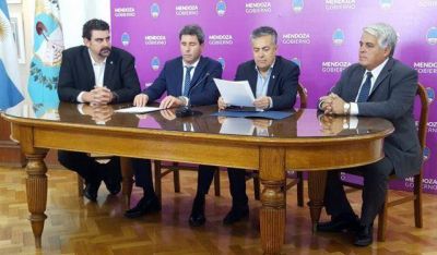 U�ac y Cornejo firmaron el acuerdo por el mosto