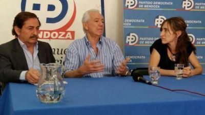 Berrinche en el PD por el 