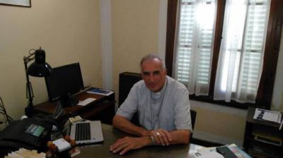 Mons. Santiago explic� por qu� puso fin a la difusi�n de los mensajes de la Virgen