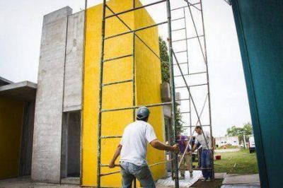Se avanza con la construcci�n del edificio donde funcionar� Contralor Municipal y Defensa Civil de Trenque Lauquen