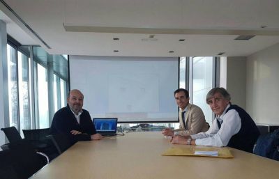 Petrecca visit� una importante plataforma log�stica en Espa�a