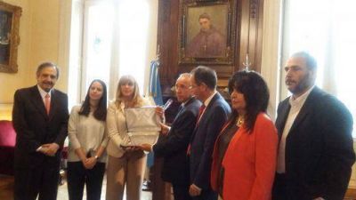 Por primera vez el Congreso de la Naci�n record� a las v�ctimas y sobrevivientes