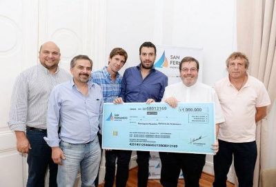 San Fernando entreg� ayuda para restaurar la Parroquia Ar�nzazu