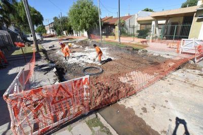 El Municipio realiza obras de repavimentaci�n en diferentes barrios