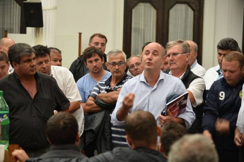 Aprobar�an hoy el aumento del boleto de colectivo