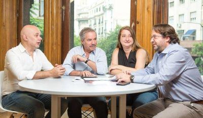 Felipe Sol� ya pisa territorio porte�o