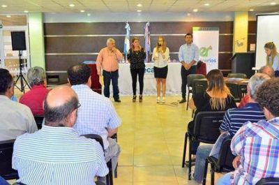 Se incorporar�n 16 nuevos tramos al transporte escolar rural en la provincia 