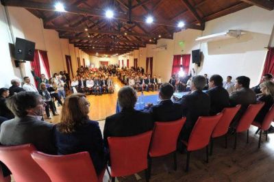 Bordet se reuni� con su gabinete en Gualeguaych�