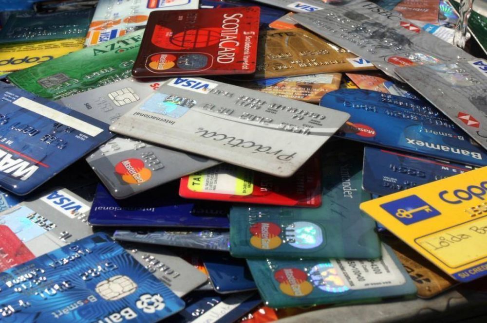  La UCIP acompaa la posible baja de las comisiones de las tarjetas bancarias