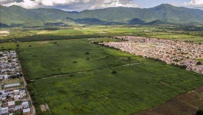 La Naci�n invertir� m�s de $200 millones en servicios para tierras expropiadas en Cerrillos