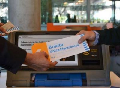 Voto electr�nico vs voto papel: casi 100 pesos m�s pagar� la Provincia por cada votante