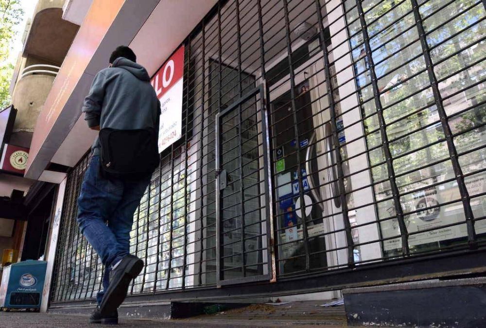 Efecto Chile: ya cerraron 400 comercios en Mendoza