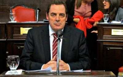 Vitale apuesta a los intendentes para la renovaci�n en el PJ