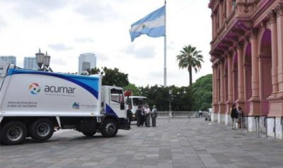 La ACUMAR entreg camiones a municipios para la 