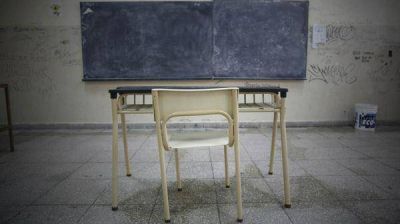 Los gremios docentes inician un paro nacional que culminar� ma�ana con un acto en Plaza de Mayo