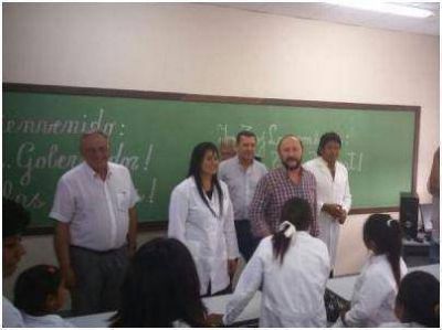Insfran ya sabe cu�nto es el sueldo docente y debe liquidar y pagar los mismos el viernes 31