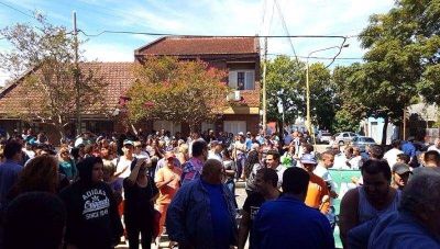 Salarios: Nedela dio marcha atr�s y los municipales anunciaron paro de 48 horas