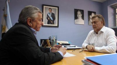 Infante: �Trabajamos para que los vecinos cuenten con los servicios indispensables�