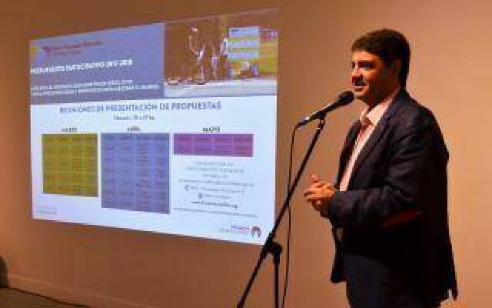 Jorge Macri lanz los Foros Vecinales Barriales 2017 en Vicente Lpez