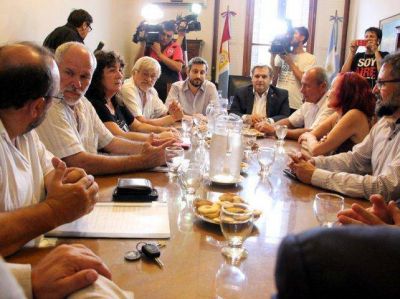 Provincia intentar� destrabar este mi�rcoles la paritaria central con los estatales