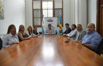 Legisladores de Cambiemos llegaron a Olavarr�a y respaldaron a Galli