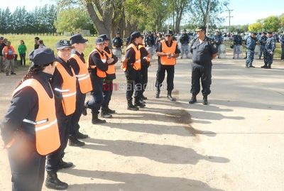 Fue exitoso el operativo de seguridad durante la visita de Macri y Vidal a la firma Cicar�