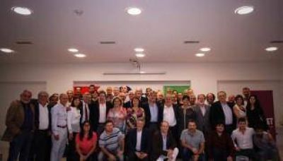 Kirchneristas de ayer y de hoy se juntan para competir en la Ciudad