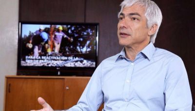 �El ferrocarril permite mejorar la calidad de vida de la gente y el desarrollo provincial�