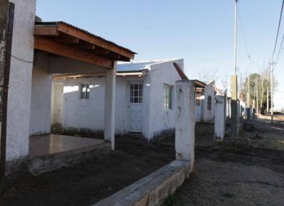 Licitan obras de reparaci�n y terminaci�n de 209 viviendas