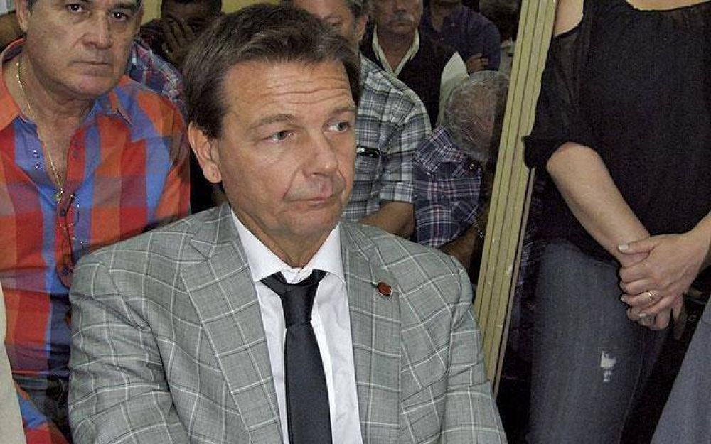 Municipalizaci�n del SAE: �Era un atropello a las instituciones�