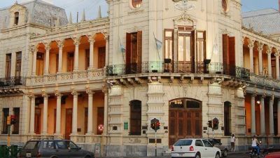 La Municipalidad de Paran� ratific� el 22 por ciento de aumento y acept� abrir paritarias sectoriales 
