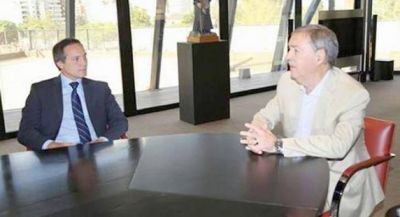Apoyo cordob�s para Camau: 