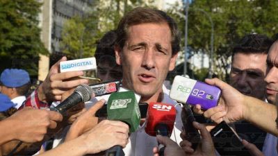 Garro reiter� que licitar� el servicio de recolecci�n de residuos