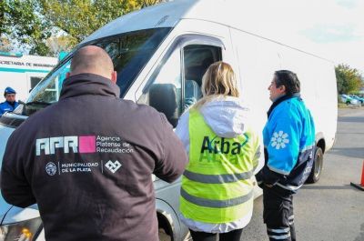 Las patentes municipales de autos, con subas y 5 cuotas en lugar de 3