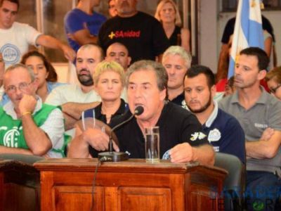 Felipe Barrios: �esto es un problema de privados, pero afecta a toda la sociedad baraderense�.