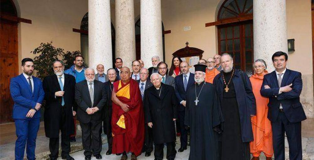 La Oraci�n por la Paz en Valencia re�ne a l�deres musulmanes, jud�os, budistas, hinduistas y de confesiones cristianas