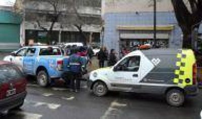 Panorama pol�tica platense: Es la microeconom�a, est�pido