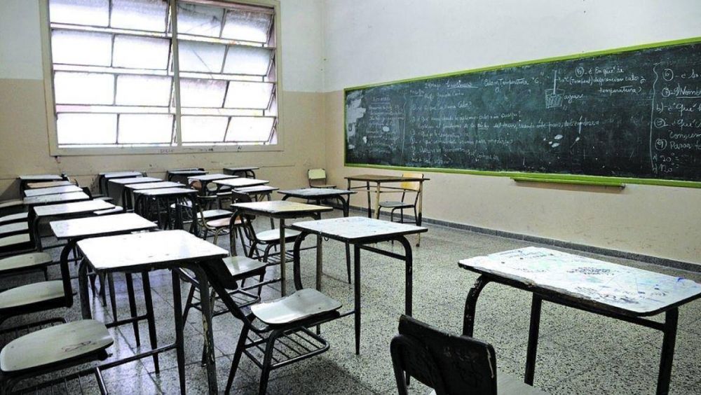 Intiman a la Provincia a no descontar ms das de paro a los docentes