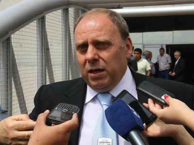 Irrigaci�n: �lvarez dice que se va por la �puerta grande� y estos nombres suenan para reemplazarlo