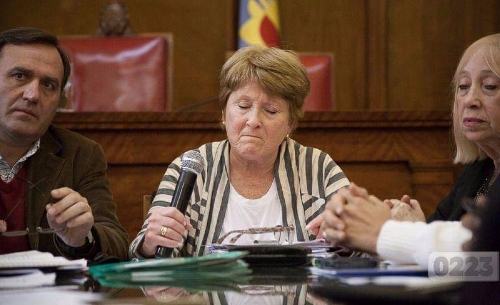 Crovetto va al HCD: la oposici�n denuncia la �provincializaci�n� de la educaci�n municipal
