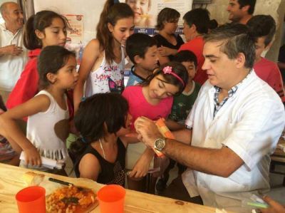 El massismo realiz� una jornada de higiene bucal en cuatro barrios