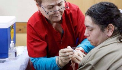 La vacunaci�n antigripal avanza y los adultos mayores lideran la aplicaci�n