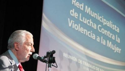 Presentan protocolo de acci�n de la Red Municipalista contra la violencia de g�nero