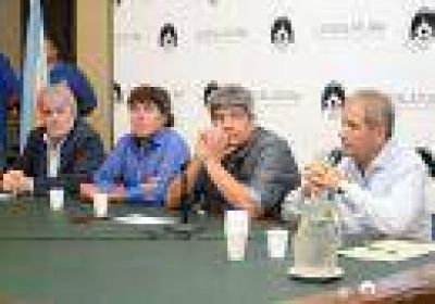 VERA JUNT� A REFERENTES SINDICALES
