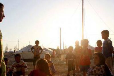 Decenas de musulmanes desaf�an al ISIS y salvan a sus vecinos cristianos