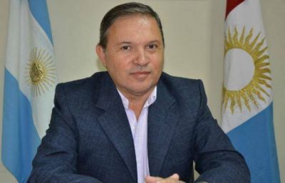 El Gobierno cordob�s defendi� sus planes contra la pobreza