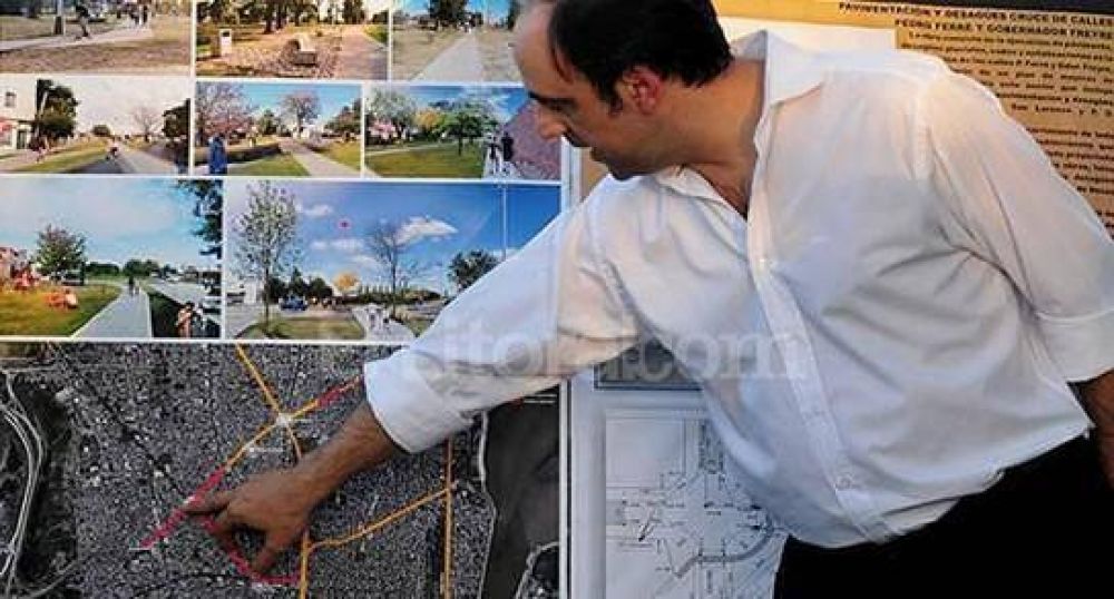 Avanzan obras de pavimentaci�n en Esperanza Este